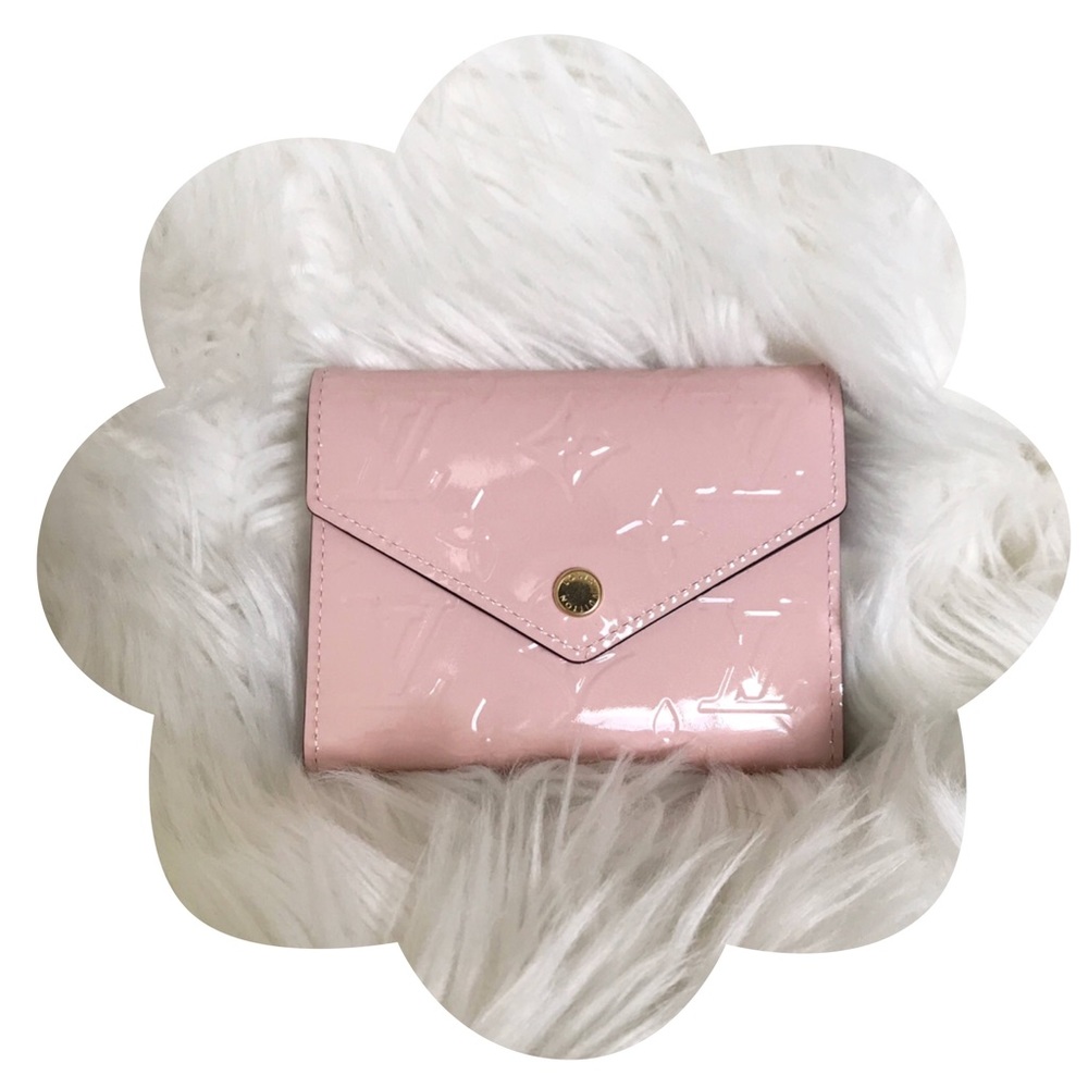Louis Vuitton Victorine Wallet Vernis Rose Ballerine